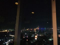 -世贸旋转自助餐厅(360°高空观景店)