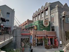 -陈仓老街美食天地