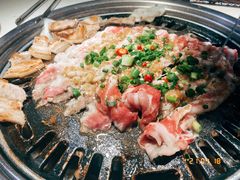 -猫爪爪原切自助烤肉(观音桥阳光世纪店)
