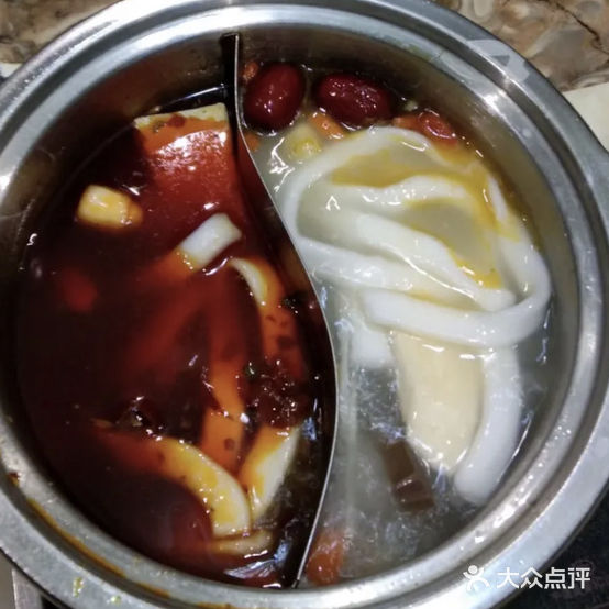 麻辣江湖(团结路店)