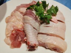 吃稻谷文昌鸡-千岛蚝高压锅生蚝·人参火锅(白云万达店)