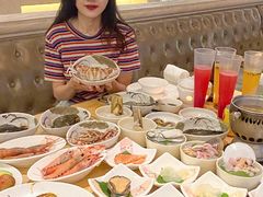 -雍和会海鲜姿造自助(湖东路店)