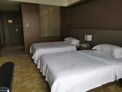 -东方帝景假日酒店