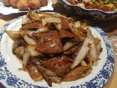 -同合居·非遗东北菜(红博会展店)
