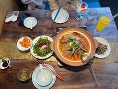 -菌自由丨野生菌火锅特色庭院餐厅(丽江古城店)