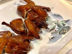 玻璃乳鸽-广州塔晖粤轩中餐厅