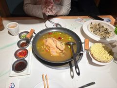 一只鸡火锅-七八冷面·延边朝鲜族美食(圣熙八号店)