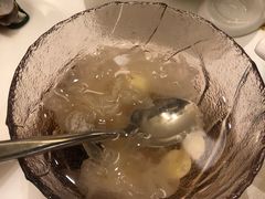 银耳莲子汤-莆田餐厅PUTIEN(西安万象天地店)