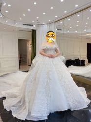 -拉瑞娜LaReine婚纱礼服高级定制