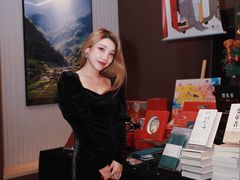 -上海外滩老码头亚朵酒店