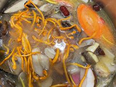 -野菌皇海景野生菌火锅(滨海大道店)