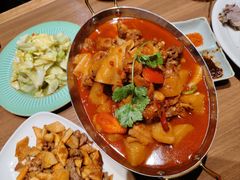 大盘鸡自带皮带面-贯贯吉·清真餐厅(浙江中路店)