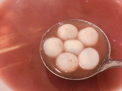 红豆沙汤圆-江南村酒家