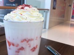 草莓酸奶沙冰-無邪(东部银泰城店)