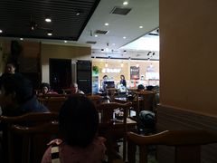 大堂-杨记清芳牛肉拉面(宝龙广场店)