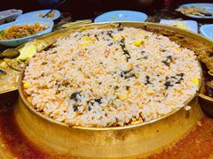 手抓金枪鱼虾籽饭-猪啊牛呀羊啊铜盘烤肉(正大广场店)