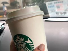 拿铁-星巴克(红房子店)