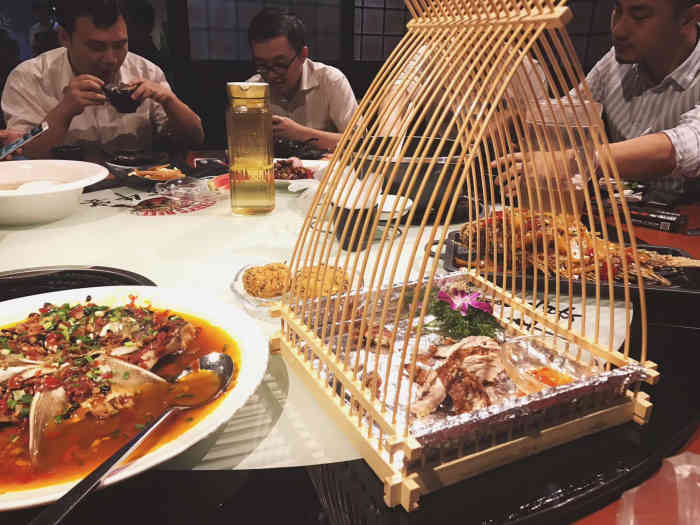 田先生主场欢聚餐厅(凤江路店)-"「鸡茸宴凝脂羹」美味「酱汁萝卜」