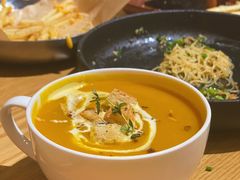 南瓜汤-HELLO 27 意面·沙拉·帕尼尼