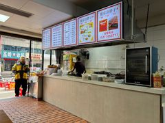 -汪胖子襄阳牛肉面(华丰路店)