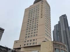 -武汉五月花大酒店(武昌火车站中南路地铁站店)