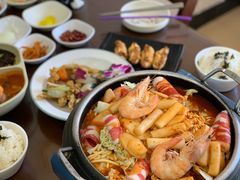-贵宾庄炸酱面·韩式料理(高区店)