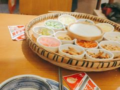 -包整·丝娃娃(一览甲秀楼风景店)