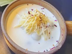 乍甸奶白圆子-Ameigo梅果·云贵川bistro(长宁来福士店)