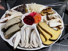-野菌皇海景野生菌火锅(滨海大道店)