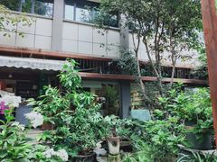 -谷咖啡·鲜花绿植花园餐厅