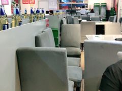 大堂-火辣辣美蛙鱼头自助火锅(仁和路店)