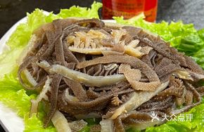 Tripe and Duck Tongue