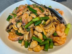 -佬太公海鸭·海鲜大排档(上海总店)