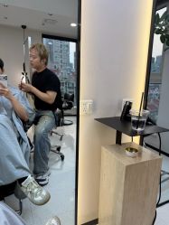 -a·f one hair salon