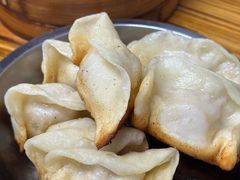网红锅贴-锅贴大王南翔小笼(临沂二村店)