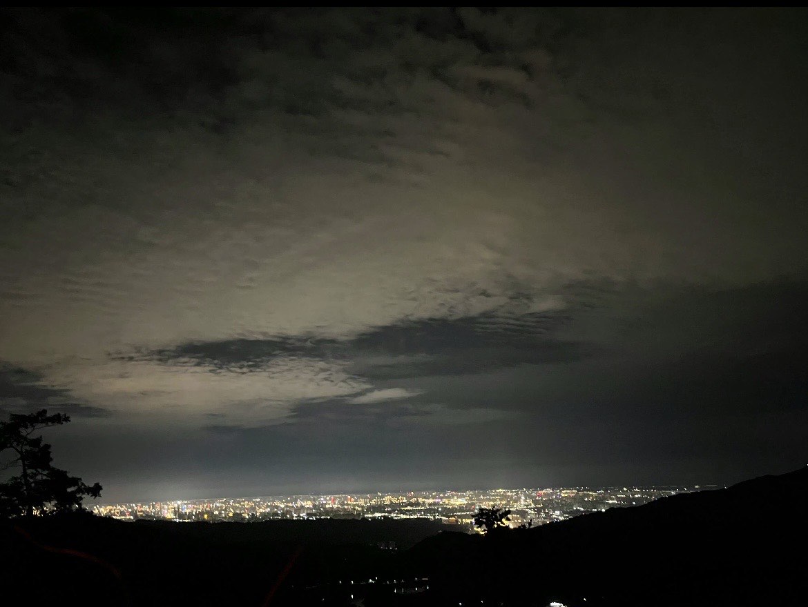 梅岭观景台夜景图片