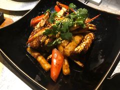 -穹六人间 people 6(岳阳路店)
