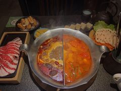 番茄牛膝骨锅-湊湊火锅·茶憩(和平大悦城店)