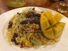 -more than meow吴止猫主题餐厅(承德 中船汇店)