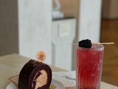 -Me Coffee下午茶艺术空间