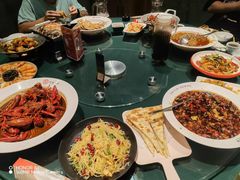 -叶派龙虾•招牌香辣蟹·海鲜(中海国际店)