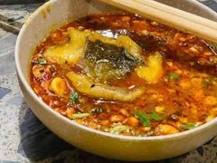 -肖肖酸萝卜鱼火锅(总店)