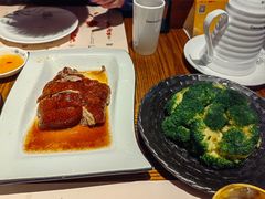 -彩蝶谷美食廊·粤式经典南番顺·铁板烧烤泰风味(广州长隆酒店)