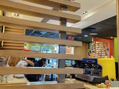 -麦当劳(华宁弘基生活中心店)