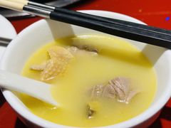 -蜀中吴养生板栗鸡(会展店)