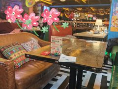 -Famous肥猫墨西哥音乐餐吧(五棵松华熙LIVE店)