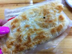 袜底酥-森林芡实糕坊