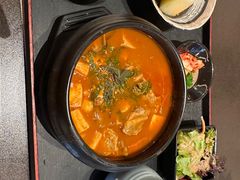 -大连星海皇冠假日酒店