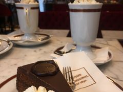 -Cafe Sacher(WIEN)
