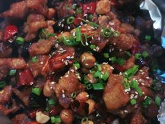 -大城·烧烤海鲜大排档(台东店)